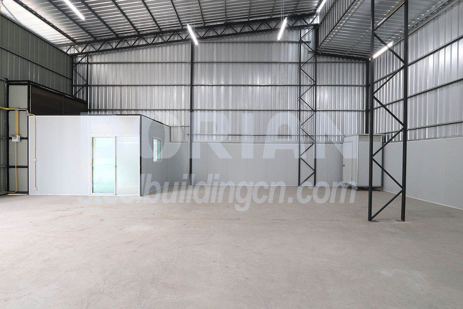 Truss Steel Structure Warehouse with 2 Sets 1000m2 in Thailand 8