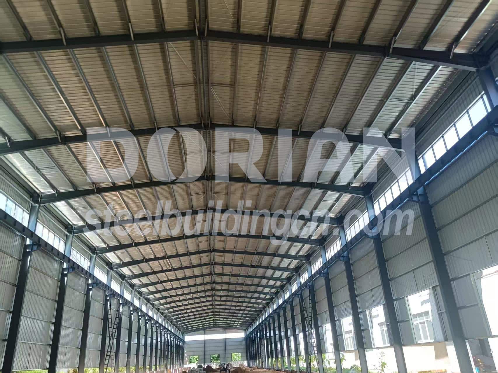 Large Steel Structure Workshop Interior