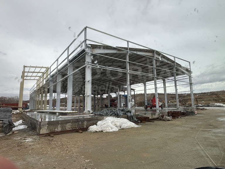 1050 Square Meter Warehouse in Bulgaria 01